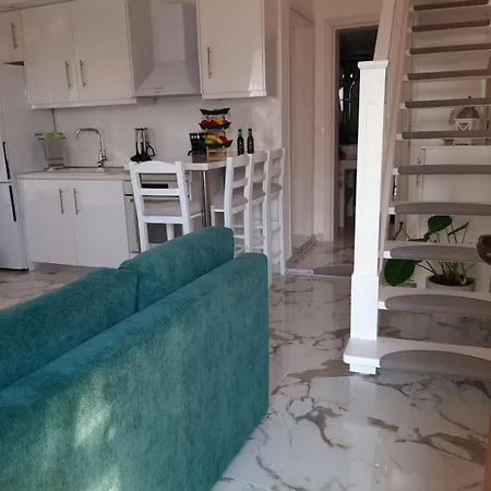 Agora Luxury Loft آغيوس نيكولاوس