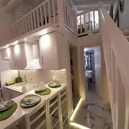 Agora Luxury Loft Апартаменты