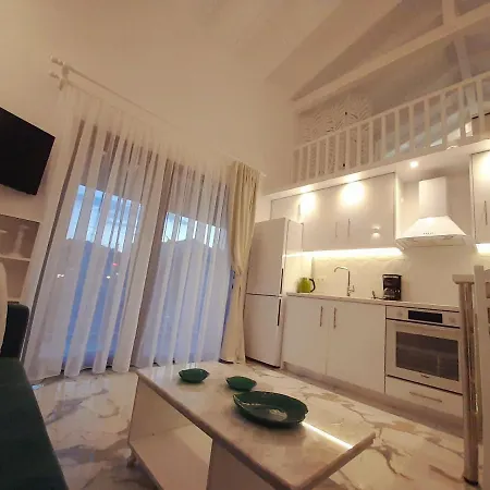 Agora Luxury Loft * Айос-Николаос